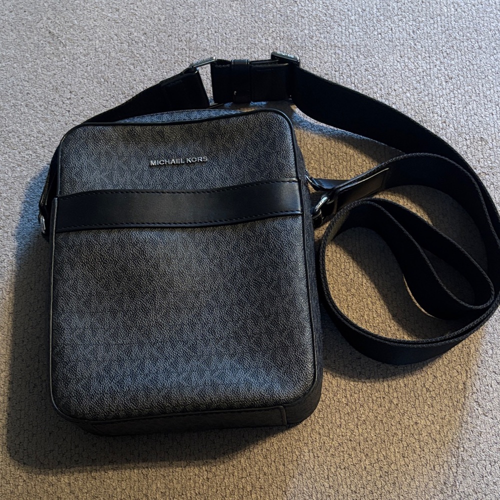 Michael Kors Gray and Black Messenger Bag/Crossbody.